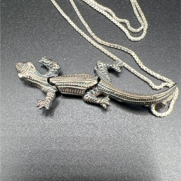 Sterling Silver Articulated Lizard Pendant Necklace 925 18" Box Chain Reptile - Picture 10 of 10